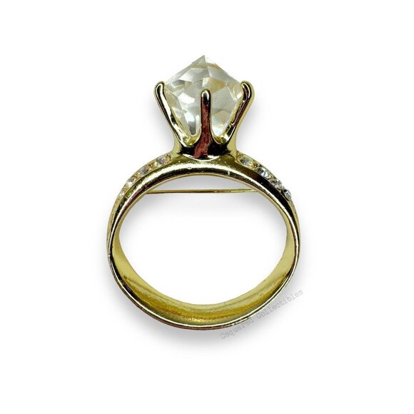 AJC Jewelry - AJC Gold Tone Acrylic Crystal Engagement Ring Brooch Vintage